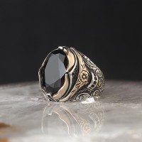 925 Sterling Silver Black Zircon Traditional Motif Men Ring